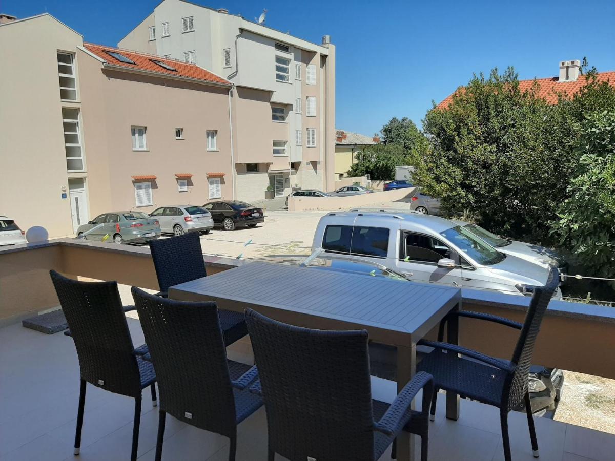 Apartments Edo Novalja Ngoại thất bức ảnh