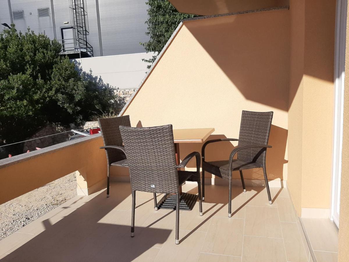 Apartments Edo Novalja Ngoại thất bức ảnh