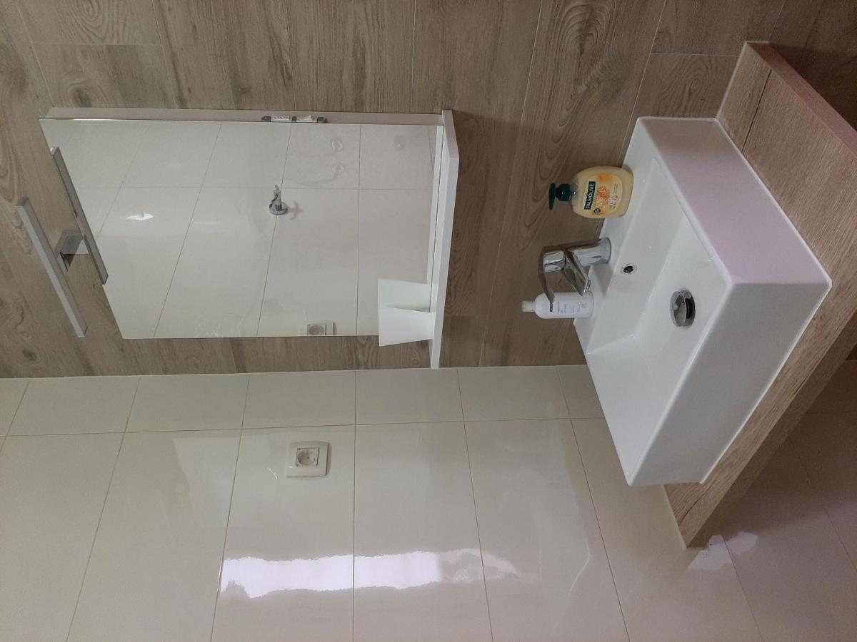 Apartments Edo Novalja Ngoại thất bức ảnh