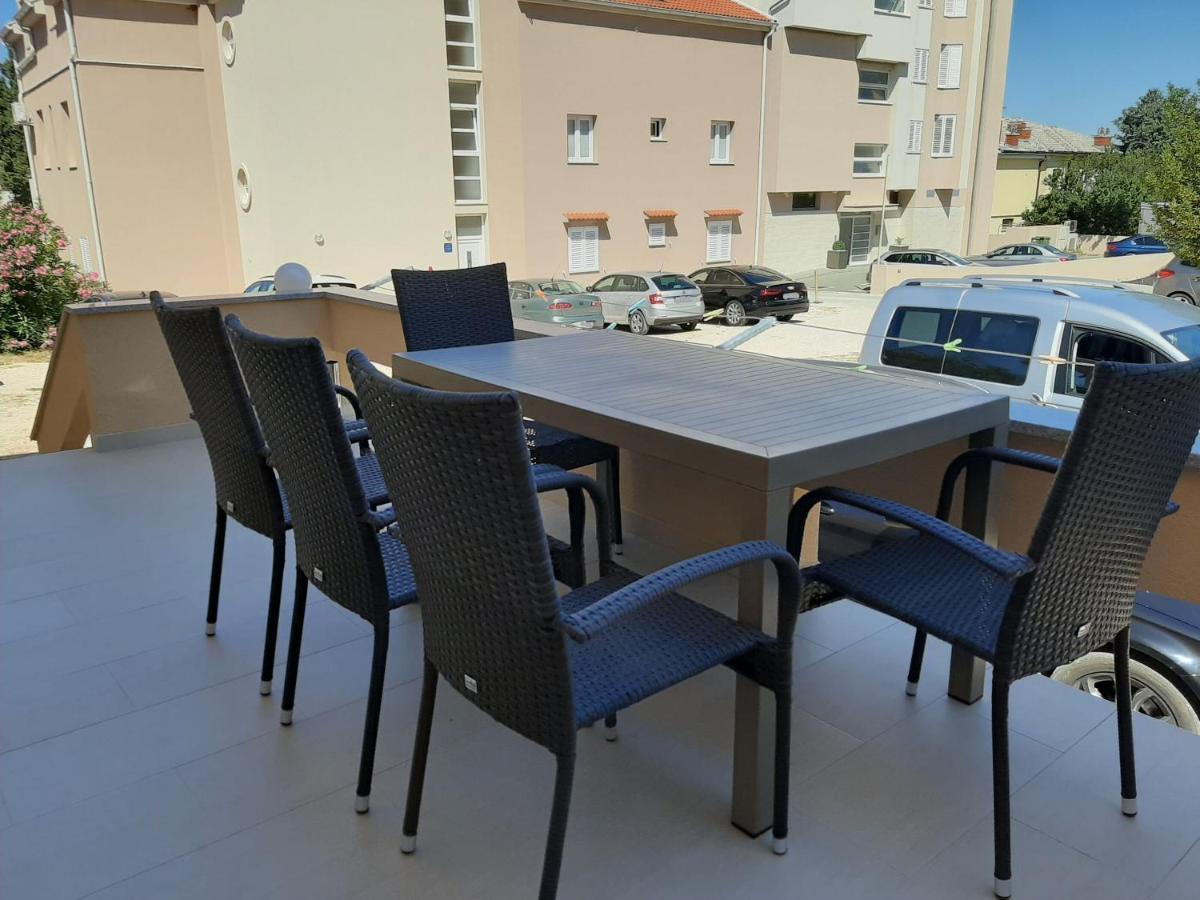 Apartments Edo Novalja Ngoại thất bức ảnh