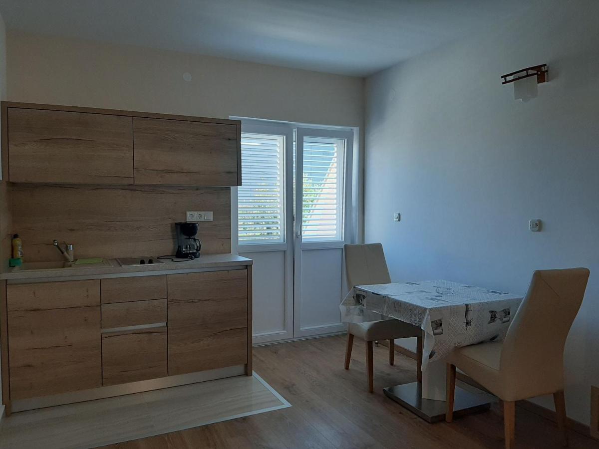 Apartments Edo Novalja Ngoại thất bức ảnh